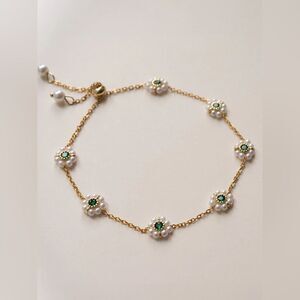 Boho flower bracelet M590